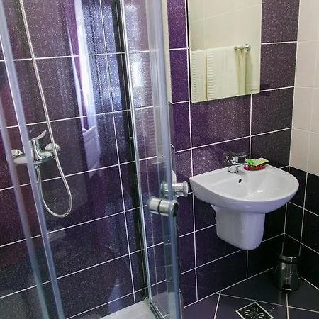 Guest house White House 3*